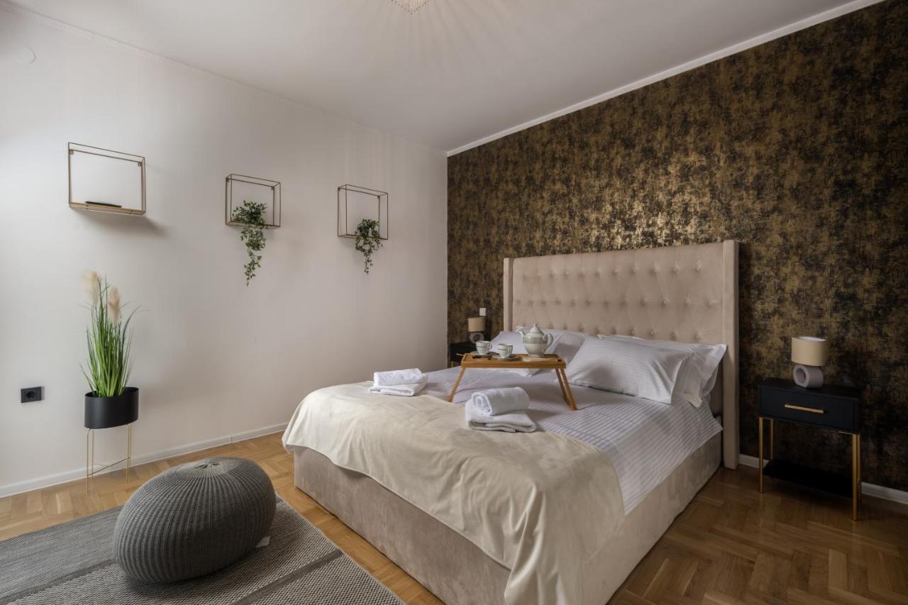 Villa Adriatic, Apartment Chiara With Sea View And Heated Swimming Pool, Free Private Parking, Ičići Eksteriør billede